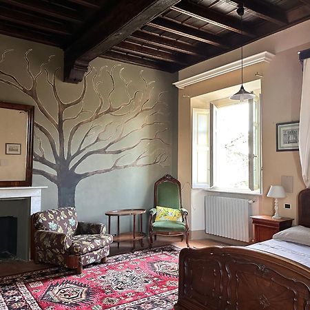 Castello Di Coazzolo Bed & Breakfast Neive Phòng bức ảnh