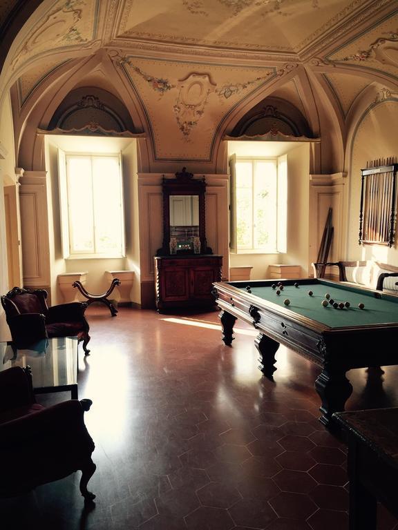 Castello Di Coazzolo Bed & Breakfast Neive Ngoại thất bức ảnh